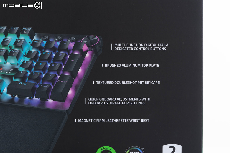 Razer Huntsman V3 Pro 類比光軸電競鍵盤開箱試用 以可調光軸設計提供超高靈敏度反應