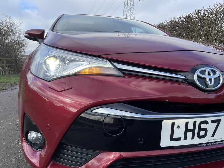 德法車之後,終究回到了豐田社長的五指山,這是曾經征戰BTCC 的 Avensis -- part 2 蘇格蘭高地長征