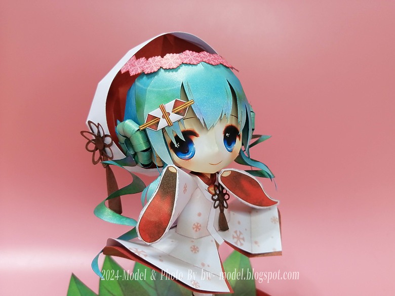 VOCALOID 初音未來(雪未來2013Ver.) 紙模型 製作