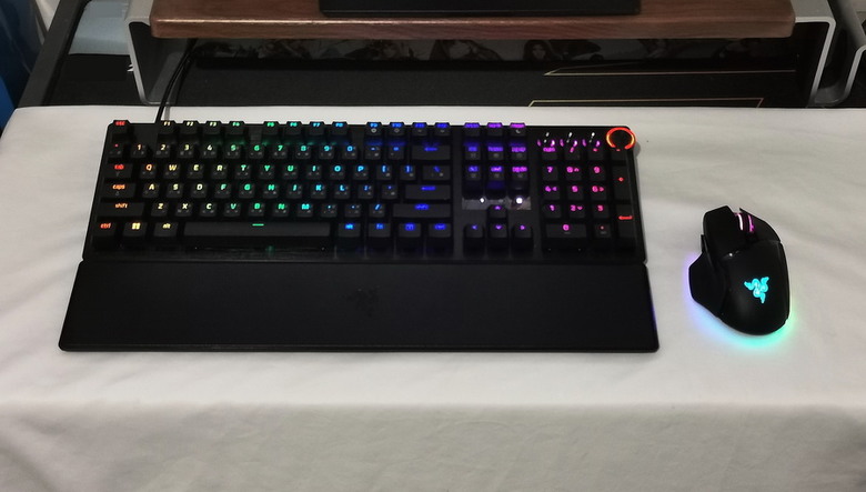 Razer Huntsman V3 Pro - 可調鍵程、快速觸發、讓您成為專業玩家