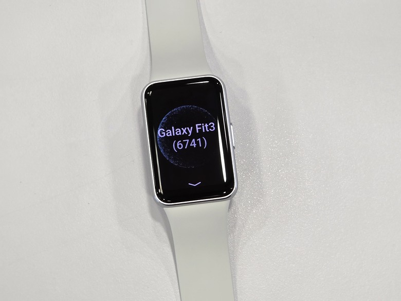 Galaxy Fit3 智慧手環 火速開箱（3/1更新優惠資訊）
