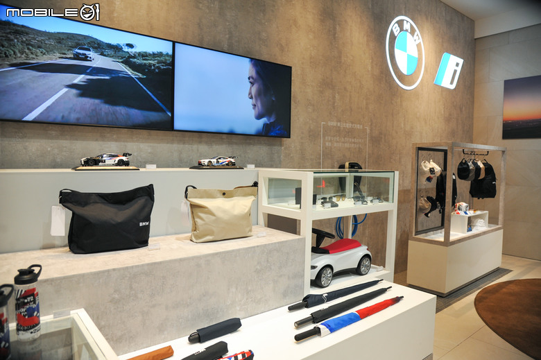 BMW i 生活概念館於忠泰樂生活快閃展演!近距離欣賞純電陣容、iX2也將隨後登場!
