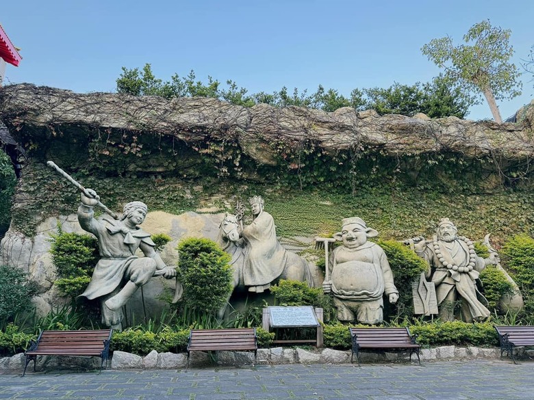 【小惡魔金龍踏春】之桃園威天宮許願神廟