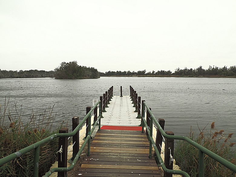 土庫驛可可莊園、土庫順天宮、土庫第一市場、怪人花枝鱔魚麵、黃金蝙蝠生態館、椬梧滯洪池、口湖遊客中心 — 2024年【小惡魔金龍踏春】春節假期遊程之二