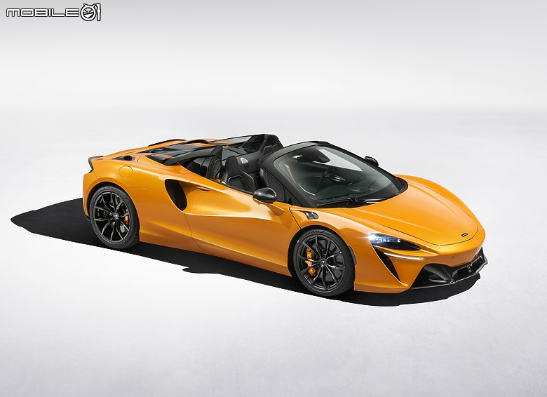 【國內開放接單】McLaren追加發表Artura Spider敞篷車型，新年式動力同步提升至700匹！