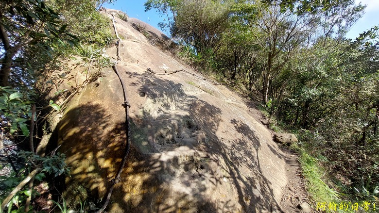 【小惡魔金龍踏春】筆架連峰 360度山巒優美景色 北部三大岩場最後拼圖