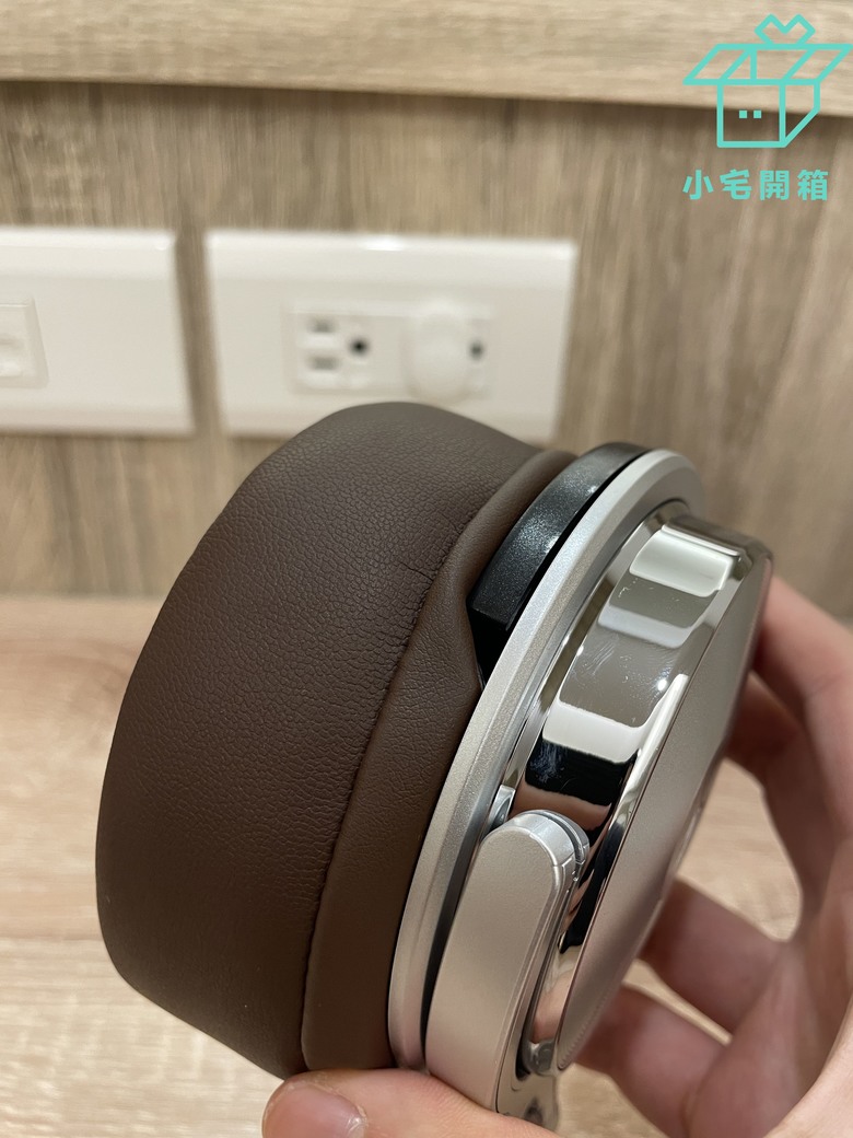 【小宅開箱】OneOdio Studio Pro 30 ，一款可以舒適到忘記配戴了耳機的監聽耳機，高CP值耳機開箱