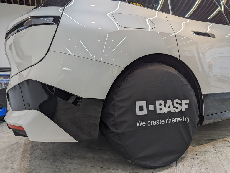 德國車就是要包德國膜-BMW IX包膜施工分享