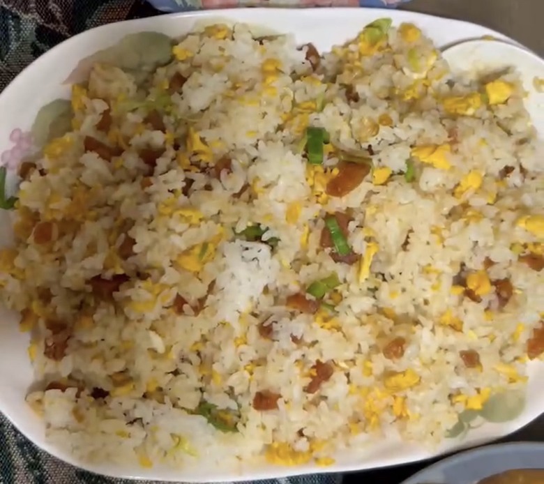 【小惡魔金龍踏春】龍年年夜飯Part I -在岳母家的除夕圍爐年夜飯分享 & 年夜飯的典故由來分享~