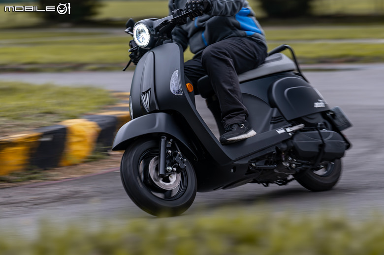 KYMCO Many Moto試駕｜風格突破細節到位，給你不一樣的魅力！