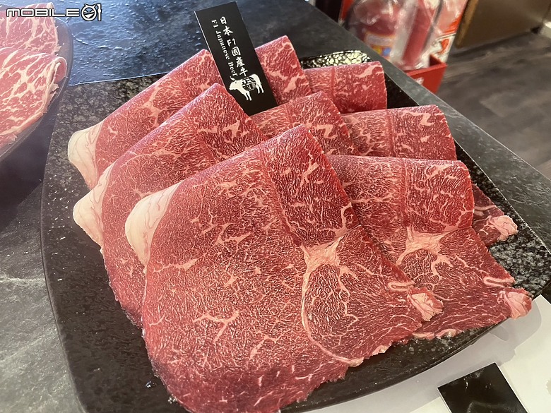 點我看大圖 【小惡魔金龍踏春】年夜飯美食饗宴:武鶴和牛火鍋做為前哨站