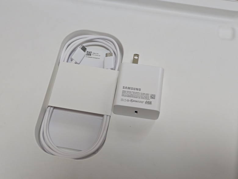 星粉認證的最後拼圖-Galaxy Book3 Pro開箱