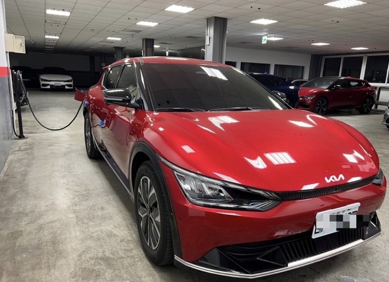 BMW花費實在太兇，養家回歸務實換電動車EV6