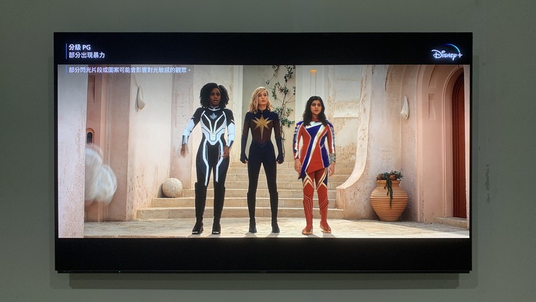 新年入手的OLED電視,遲來開箱心得!