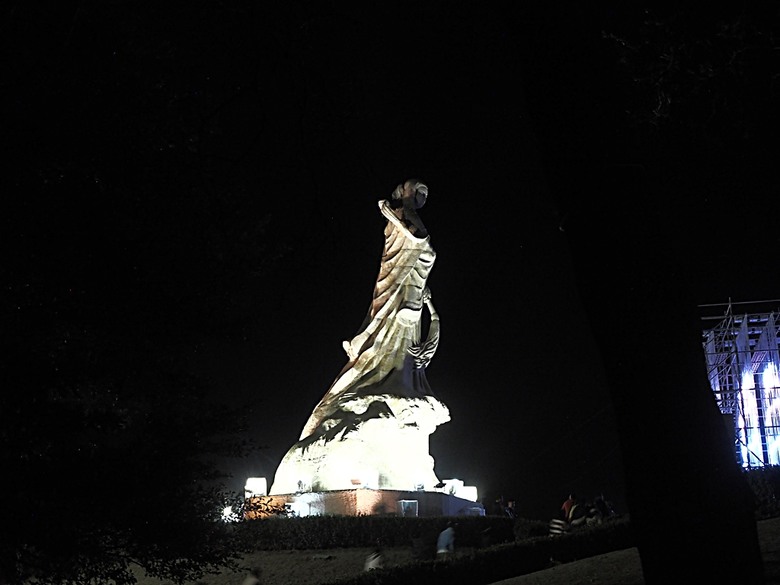 【小惡魔金龍踏春】「2024台灣燈會在臺南」之「臺南400」展區巡禮、空中展演第三部曲【夢迴臺南(多元生活)】全紀錄,順遊臺灣第一城與第一街