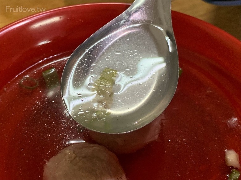 點我看大圖 好吃又便宜的南投意麵,真的是好吃到會擱再來一碗