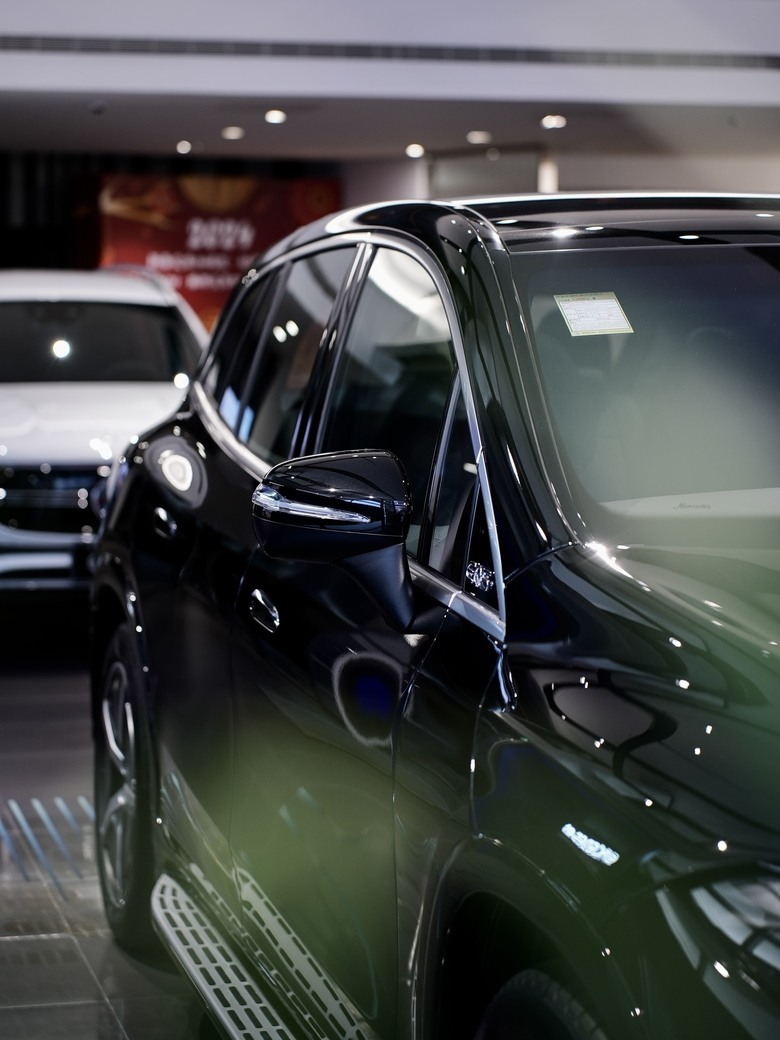 M-Benz EQS 450 4MATIC SUV