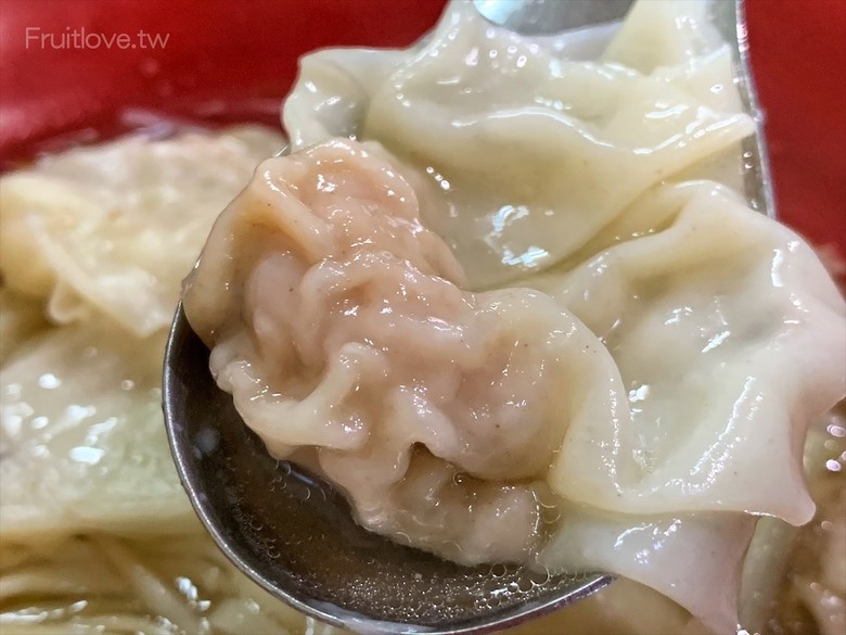 點我看大圖 好吃又便宜的南投意麵,真的是好吃到會擱再來一碗