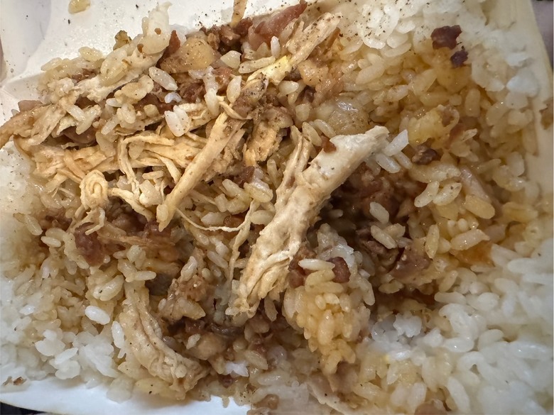 【小惡魔金龍踏春】我們家的兩天一夜小旅行 - Day 1 - 新竹市立動物園 / RT Baker House / 城隍廟小吃 / 煙波新竹湖濱館