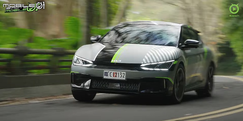 【影音試駕】Kia EV6 GT,能上國道下賽道,只差不能炸隧道!