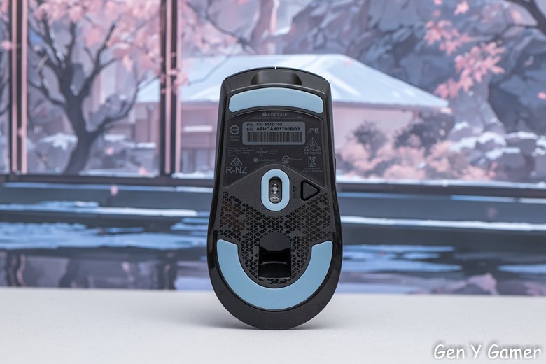 點我看大圖 FPS 競技取向滑鼠的後起之秀!Corsair M75 AIR Wireless