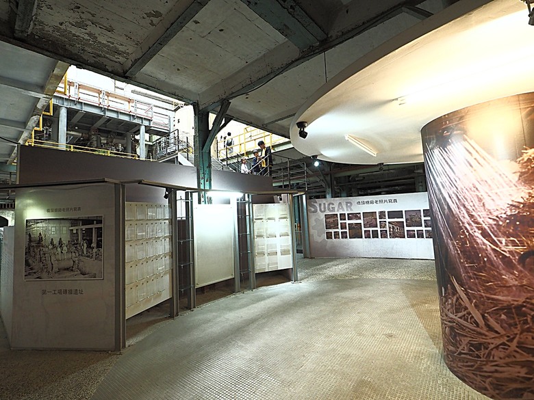 臺灣鳳梨工場、蚵仔寮漁市場、愛琴海岸海景渡假農場、橋頭糖廠、明寧靖王墓,外掛位在屏東的勝利星村V.I.P Zone — 2024年【小惡魔金龍踏春】春節假期遊程之一