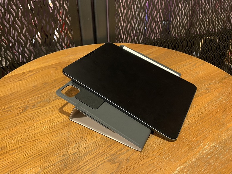 點我看大圖 2024年iPad Pro/Air保護殼要怎麼選?‖ Vatora Fly磁吸飛行保護套使用心得