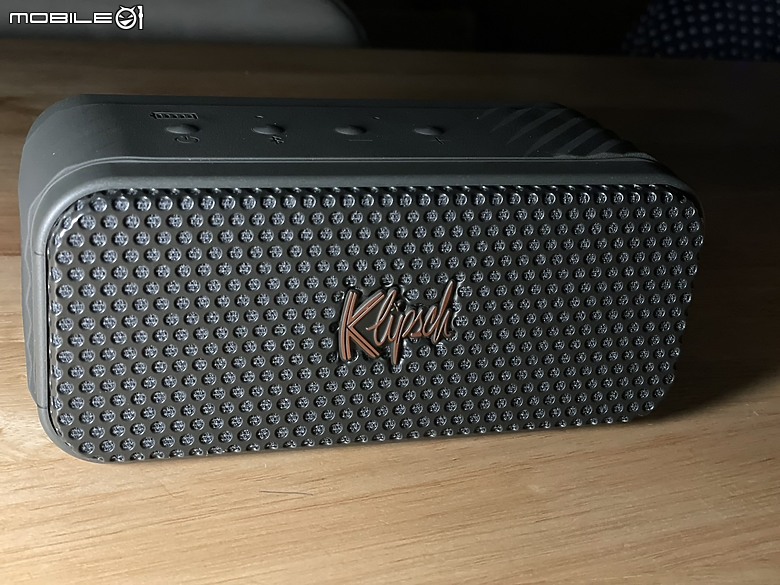 點我看大圖 【小惡魔金龍踏春】Klipsch 古力奇 Klipsch Nashville Music City 攜帶喇叭開箱:24小時連續播放好音樂不中斷 I 高顏質經典設計I 防水防塵IP67戶外使用更安心