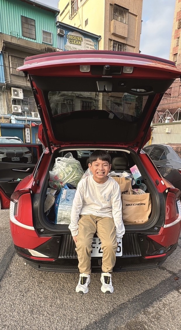 BMW花費實在太兇，養家回歸務實換電動車EV6