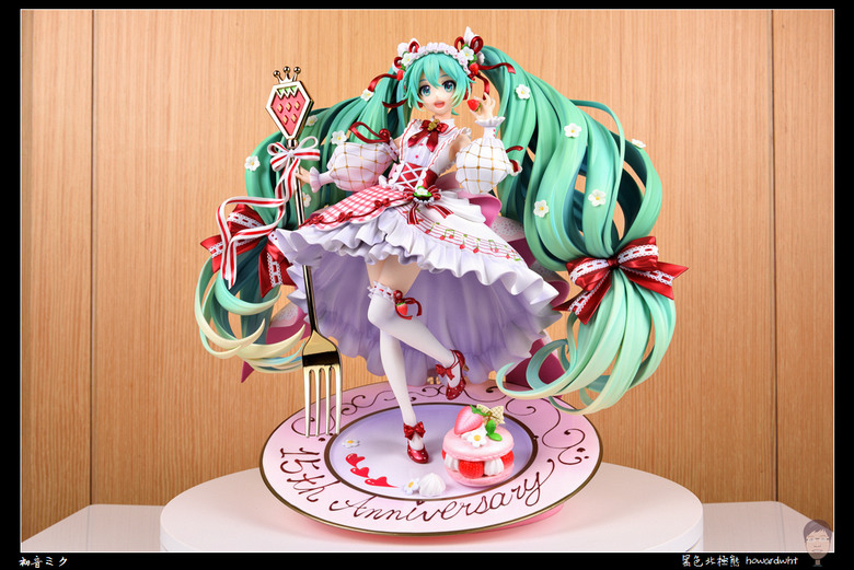 【開箱】GSC – 初音未來 15th Anniversary Ver.