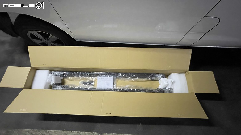 點我看大圖 TOYOTA Town Ace Van胖卡車頂架開箱:裝車頂架必讀,內文介紹適用Town Ace各大廠牌車頂架規格及安裝車頂架變更行照/驗車各項法規規定