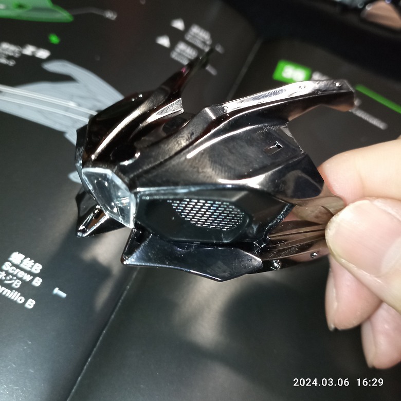 點我看大圖 【模型新手也能輕鬆組 Part1】MENG 1/9 KAWASAKI H2 悅色版 重機模型
