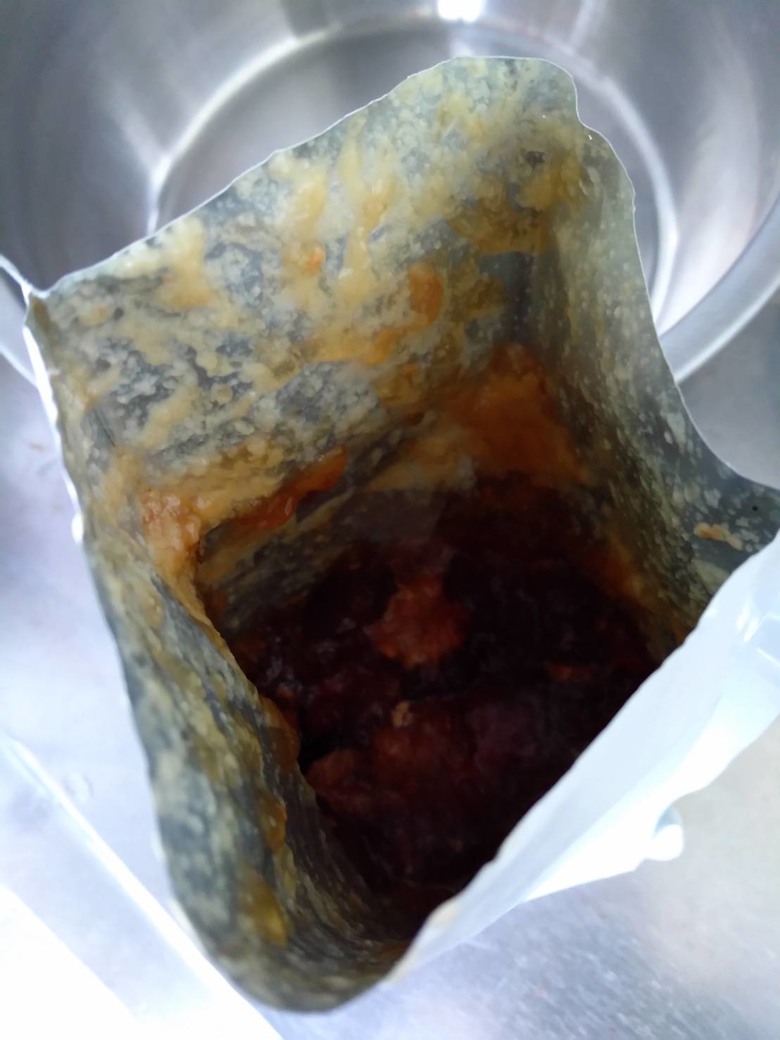 點我看大圖 清水排骨酥麵 調理包 250元, 太貴了。我認為只值100元
