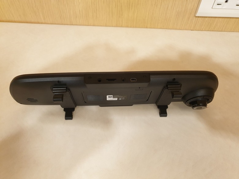 回歸後視鏡型行車紀錄器: MIO R45