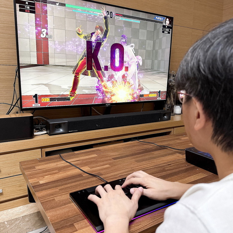 Razer Kitsune - 超纖薄、超精準、快速出招,讓您成為格鬥高手