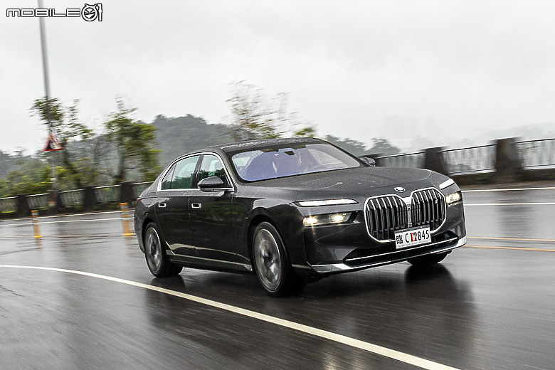 BMW i7 eDrive50 試駕|讓層峰買家想來電的尊榮旗艦