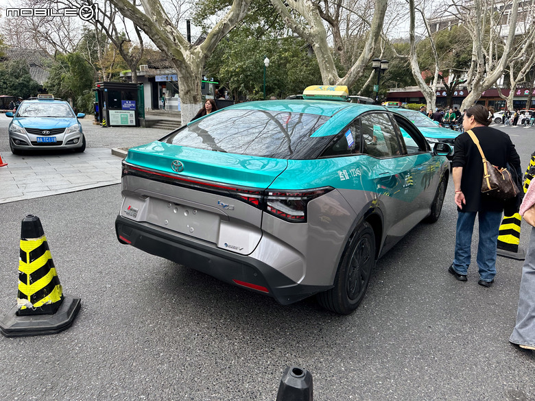 MG4 EV 中國試駕+400公里長程電耗測試|將成為台灣電動車市場的話題製造者!