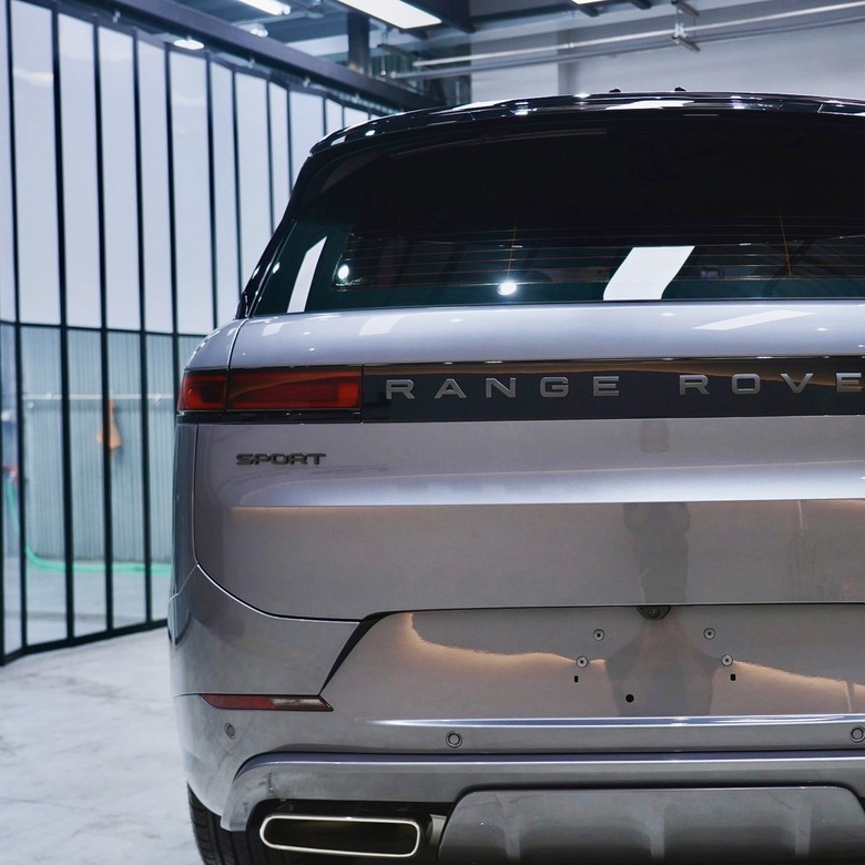 分享：2023年式 Range Rover Sport Dynamic P400