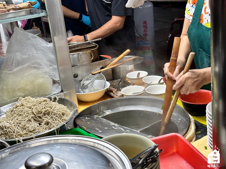 高雄前鎮｜光華鹽水意麵＿光華夜市推薦老麵店
