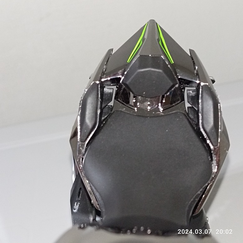 點我看大圖 【模型新手也能輕鬆組 Part1】MENG 1/9 KAWASAKI H2 悅色版 重機模型