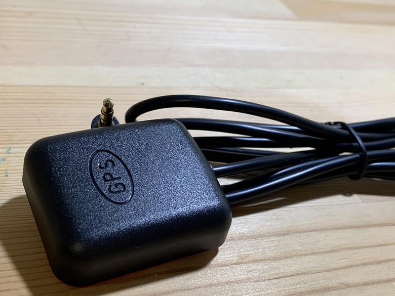 分享安裝、實測Mio R810D 前後雙鏡後視鏡型行車記錄器