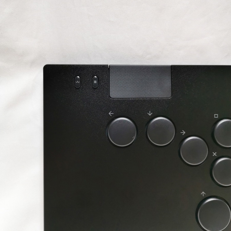 Razer Kitsune - 超纖薄、超精準、快速出招,讓您成為格鬥高手