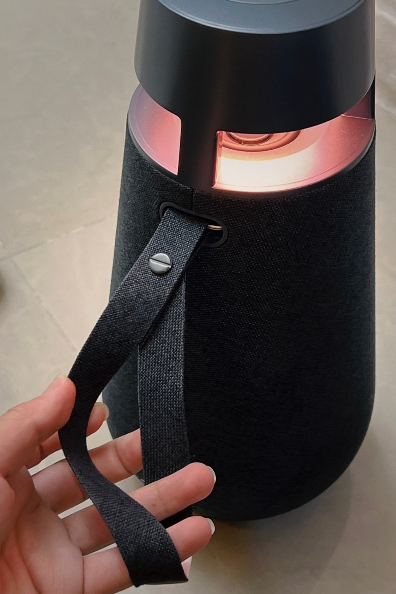 有音質又有顏質的LG XBOOM 360全景聲藍牙音響開箱
