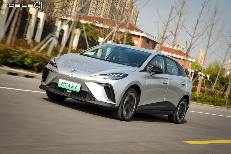 MG4 EV 中國試駕+400公里長程電耗測試|將成為台灣電動車市場的話題製造者!
