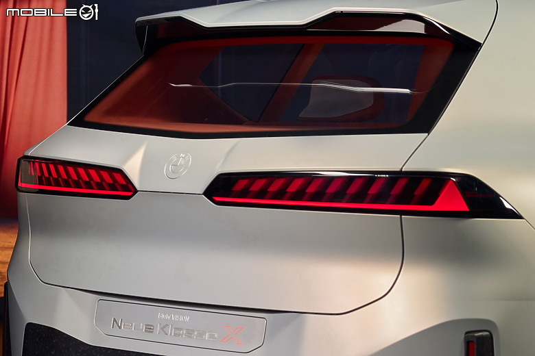 BMW 「Neue Klasse X」 全球首發直擊|滿滿黑科技的全新世代純電 SAV,2025年即將問世!