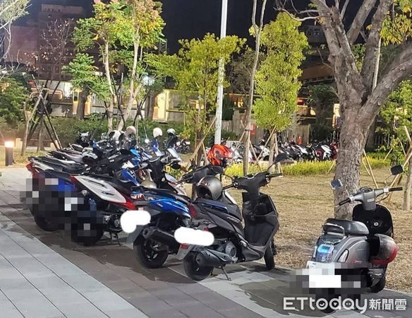 崩潰！機車違停連絡不到車主警連開14張罰單...狂噴1萬2600元