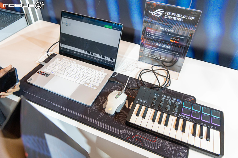 【採訪】會互動的遊戲教練!自動樂曲生成! AI 家庭教師!AMD AI 應用展示大爆發