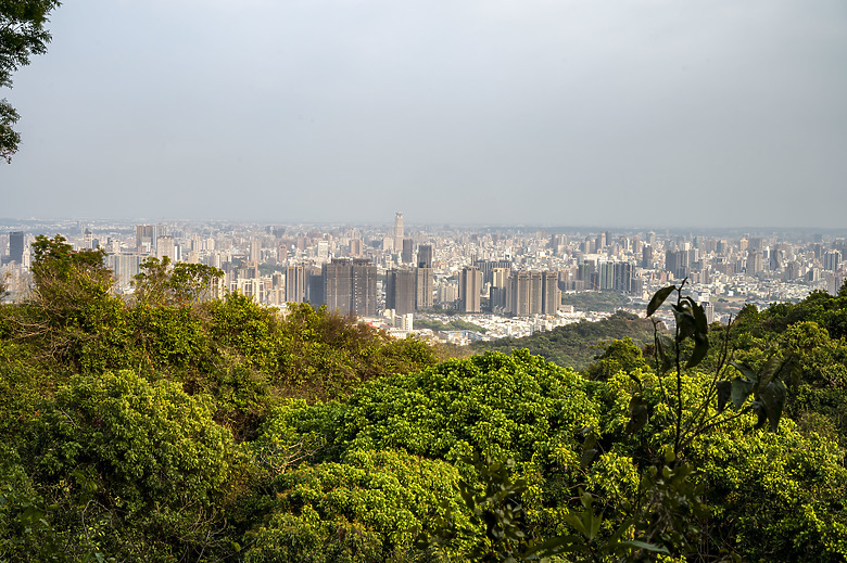 點我看大圖 假日半日遊-高雄柴山O型縱走