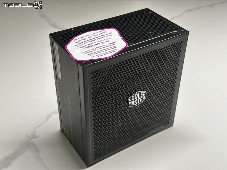 酷碼科技 GX III 1050 GOLD ATX 3.0電源