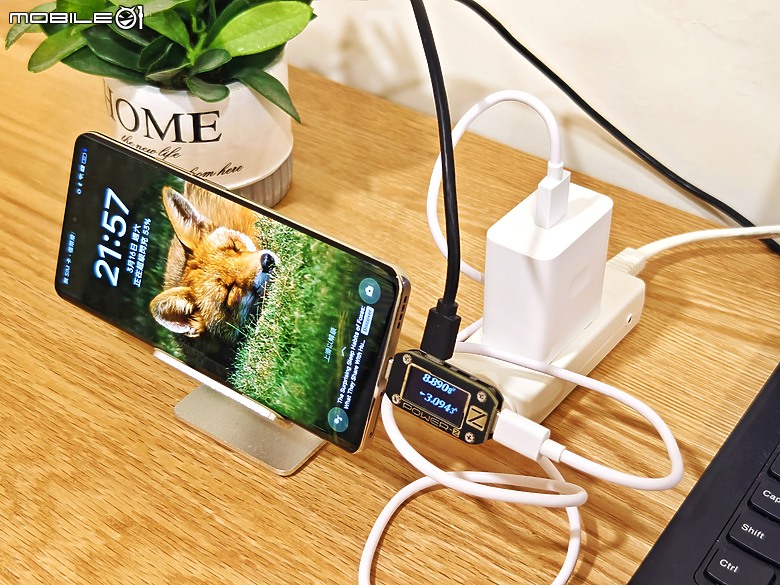 realme 12 Pro+深度開箱使用心得 – 中階旗艦拍照手機，精緻典雅外型時尚